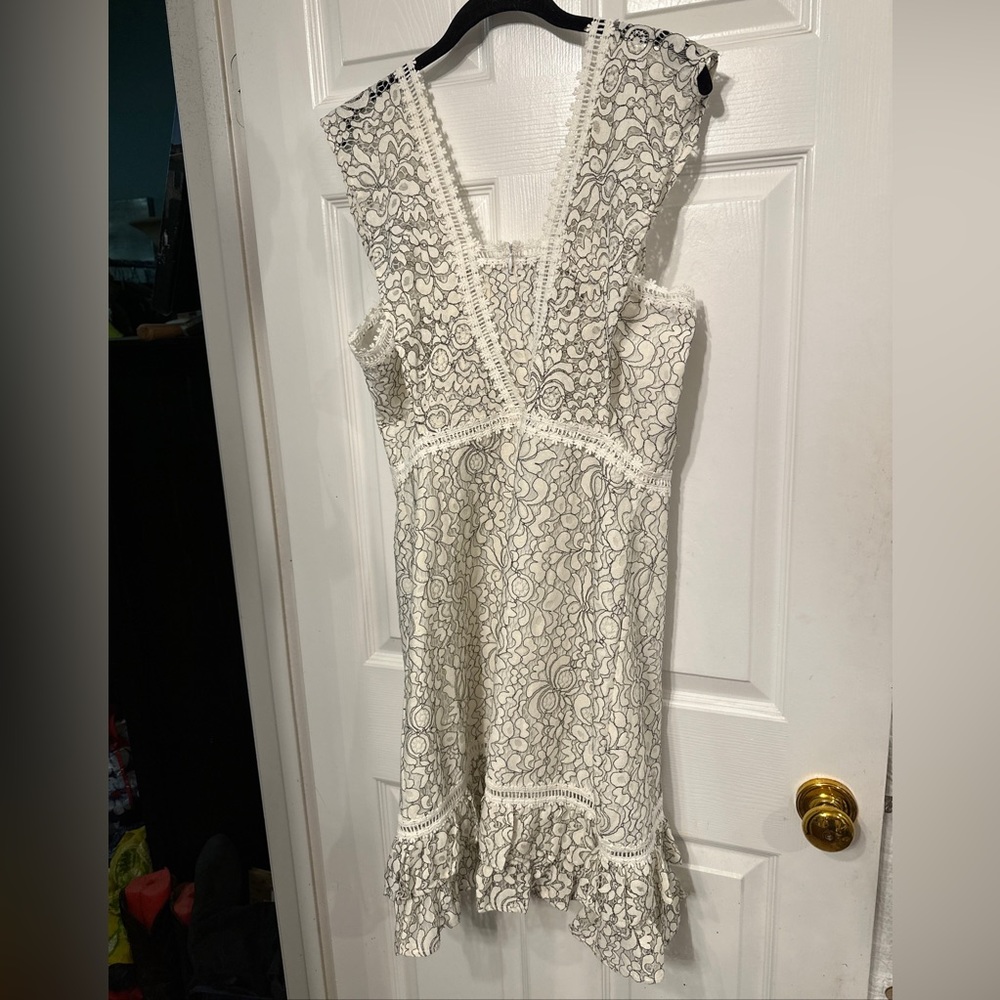 Anthropologie Moulinette Soeurs Lar￼ge P lace IVORY Black Sundress Ruffled Hem